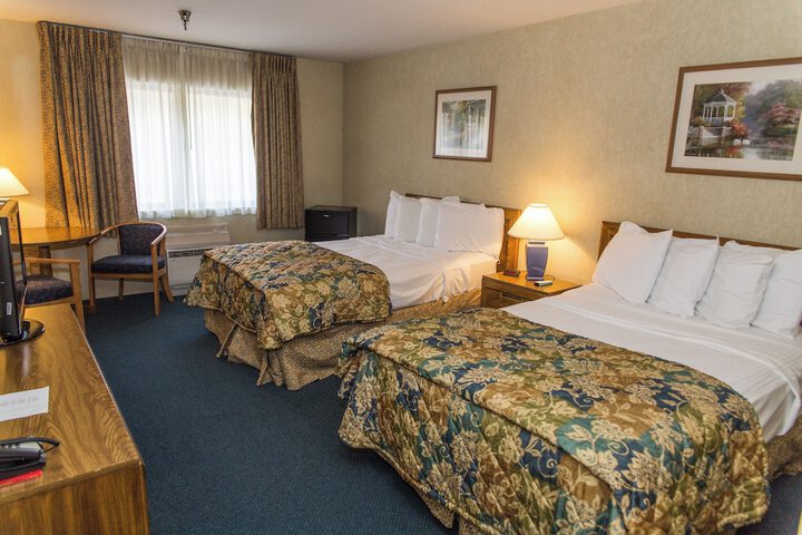 Room 2 of 35