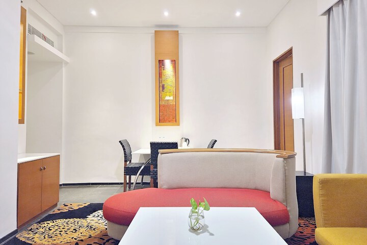 Room 5 of 59