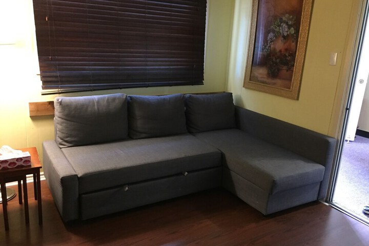 Room 18 of 73