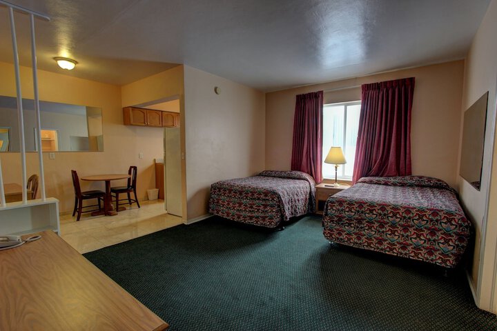 1 Double Bed (1 of 14)