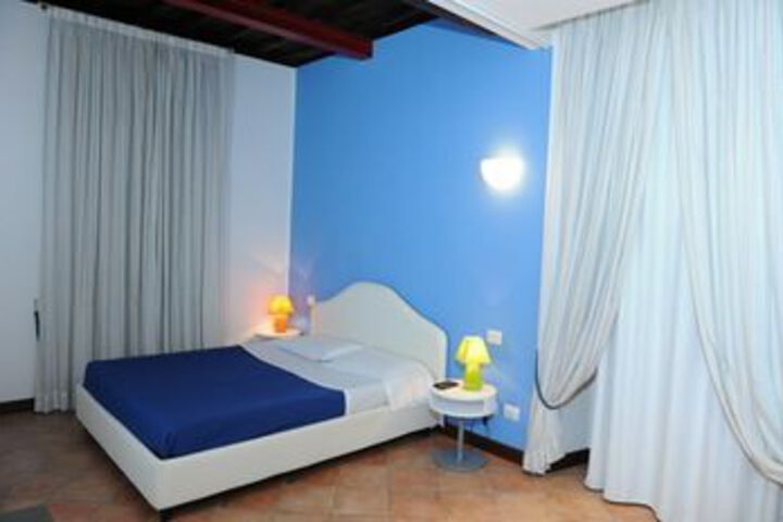 Room 34 of 91