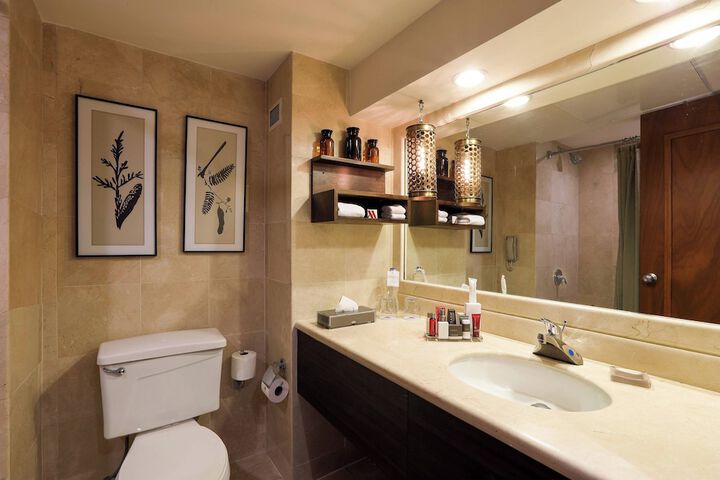 Room 20 of 61