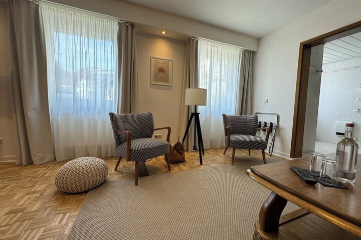 Room 49 of 128