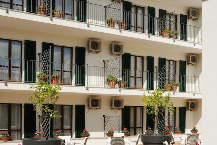 Courtyard