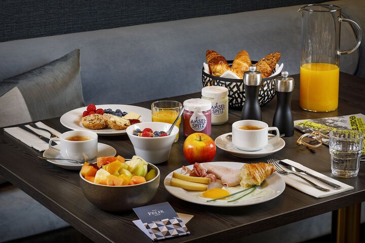 Breakfast/Coffee Service 47 of 49