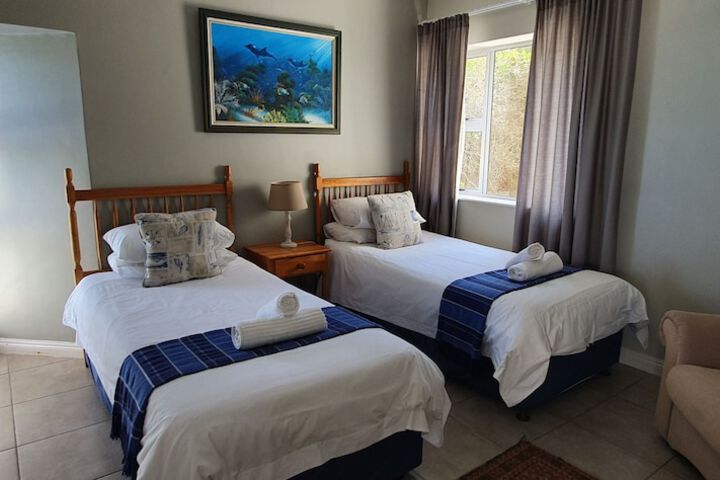 Room 10 of 49