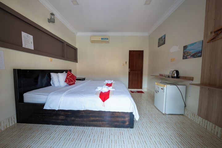 Room 12 of 62