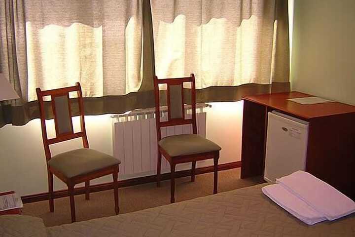Room 16 of 29