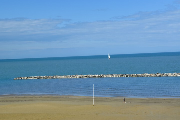 Beach 47 of 53