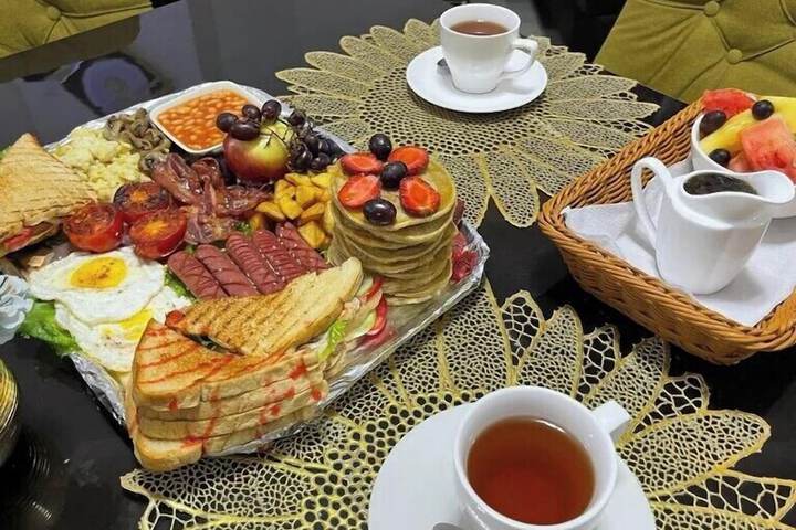 Breakfast/Coffee Service 34 of 42