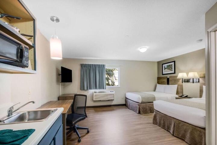 2 Double Beds Efficiency (9 of 10)