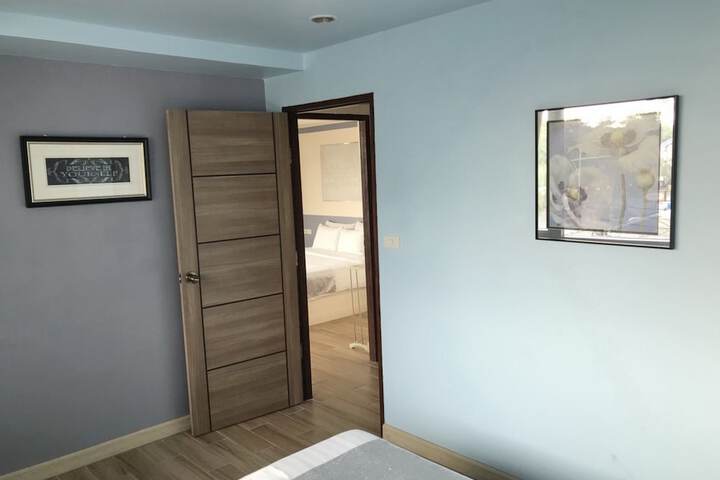 Room 12 of 110