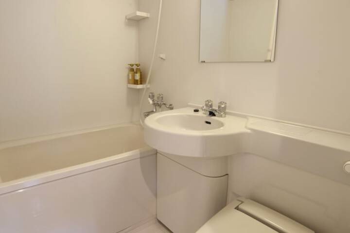 Room 20 of 27
