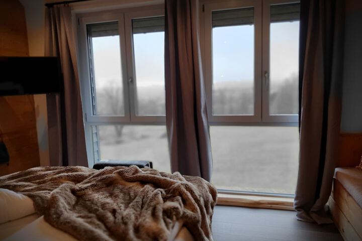 Room 45 of 131