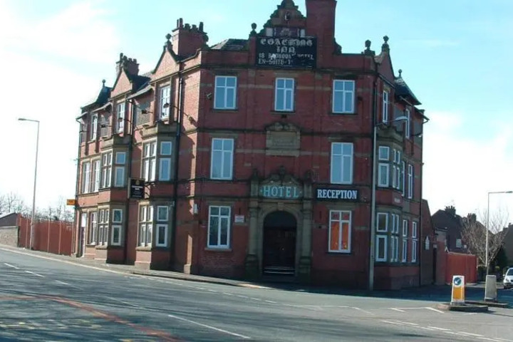 COACHING INN