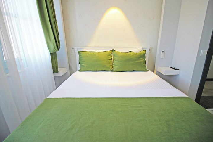 Room 4 of 54