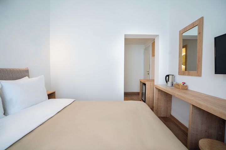Room 12 of 57