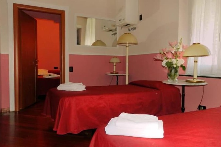 Room 20 of 54