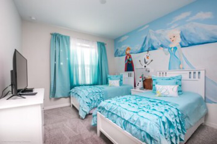 Room 54 of 64