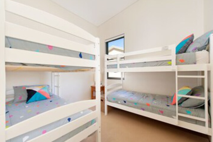 Room 18 of 22