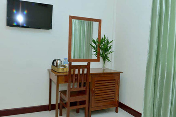 Room 19 of 29