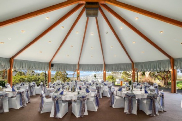 Ballroom/Hall 59 of 384