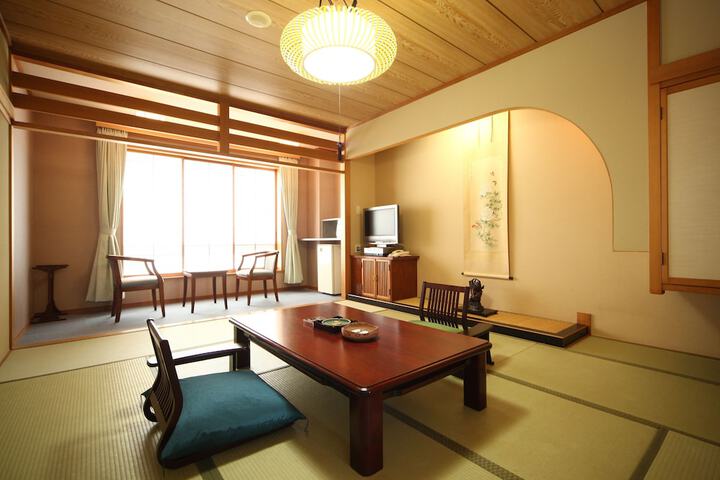 Room 6 of 54