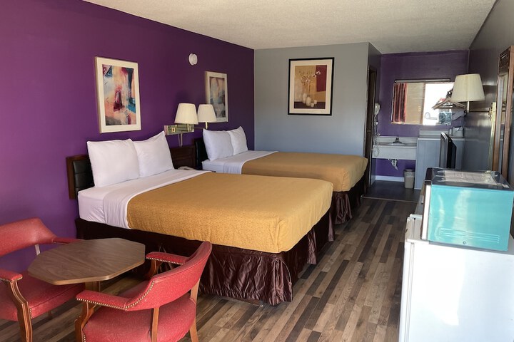 Room 25 of 91