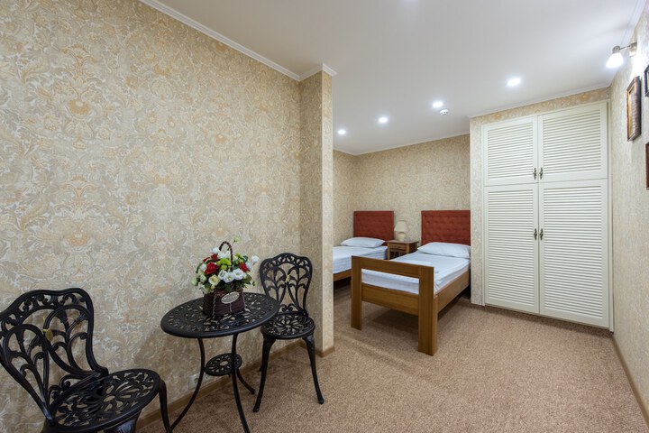 Room 38 of 68