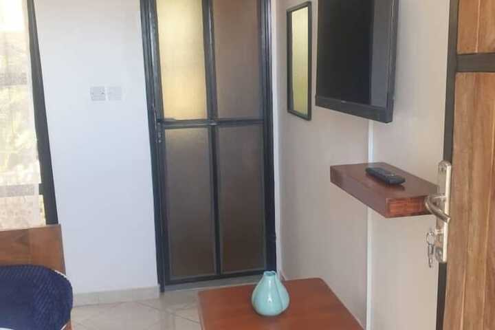 Room 16 of 70