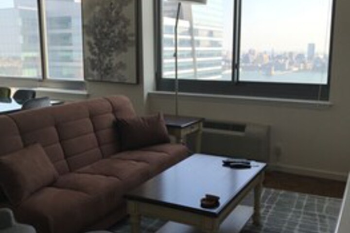 Room 73 of 246