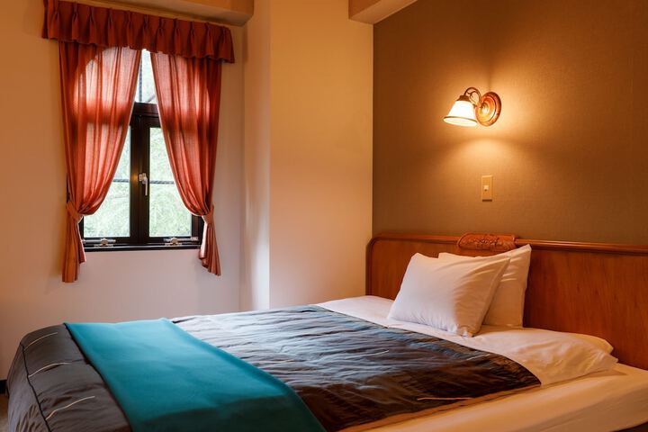Room 10 of 59