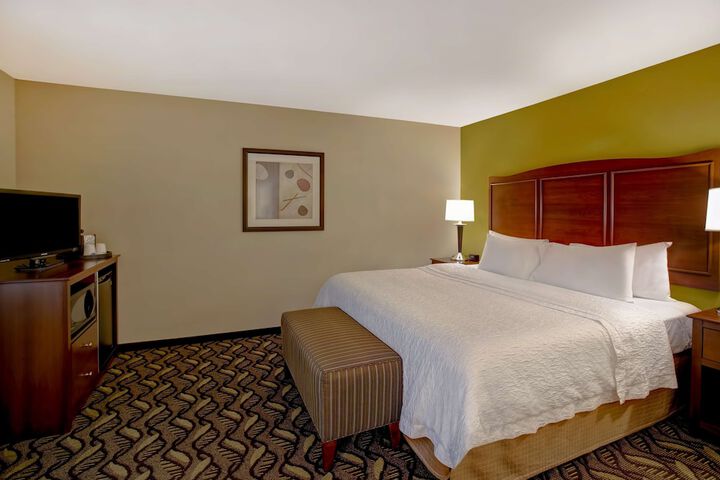 Room 9 of 45