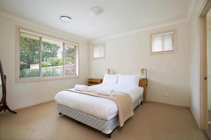 Room 2 of 13