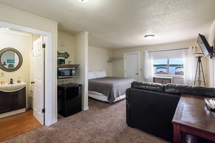 Room 22 of 154