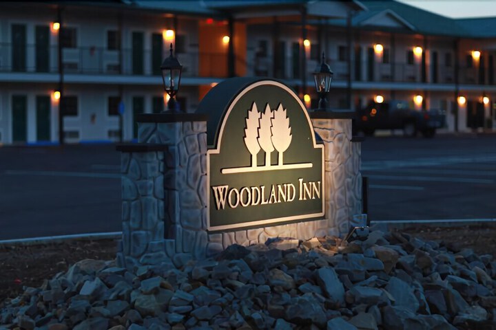 Photo of WOODLAND INN