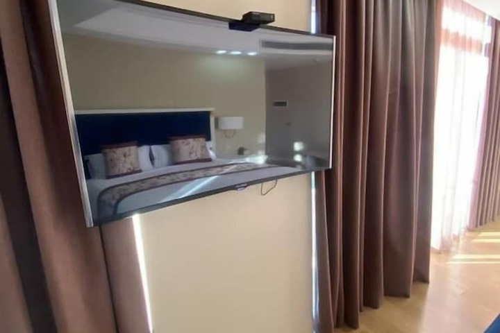 Room 3 of 29