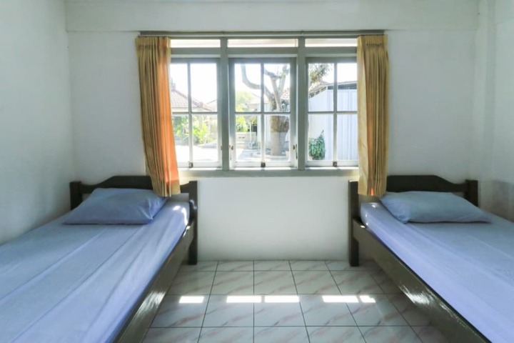 Room 17 of 65