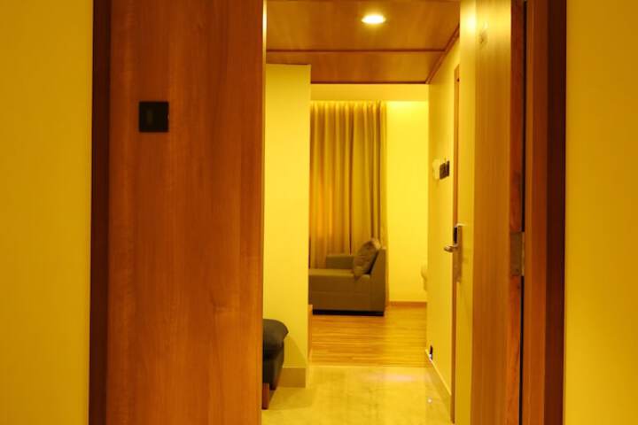 Room 13 of 84