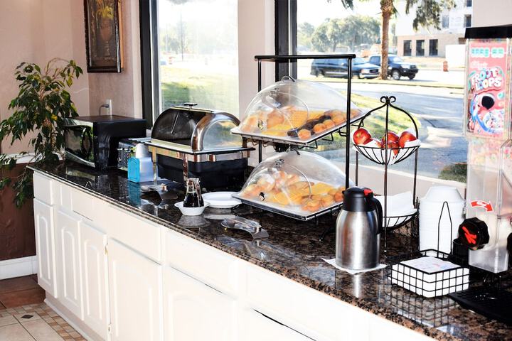 Breakfast buffet