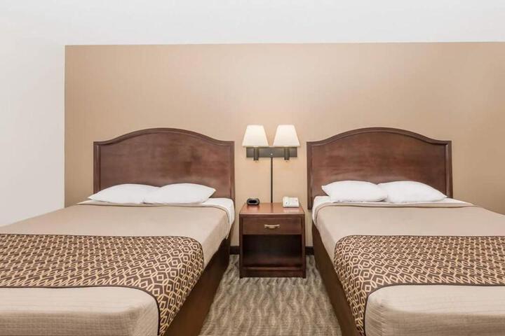 2 Double Beds (2 of 8)