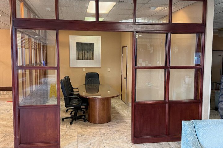 Meeting facility