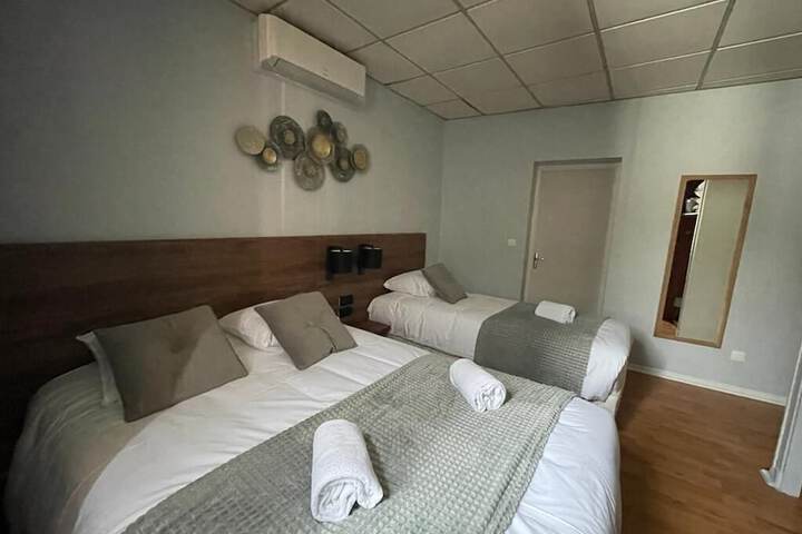 Room 14 of 44