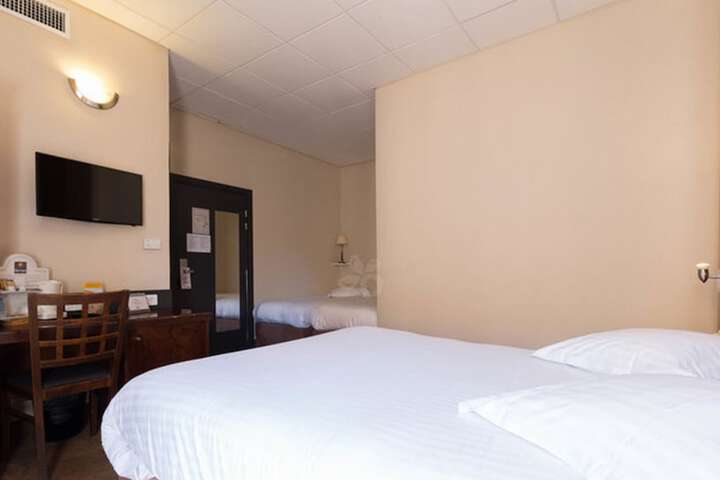 Room 6 of 21