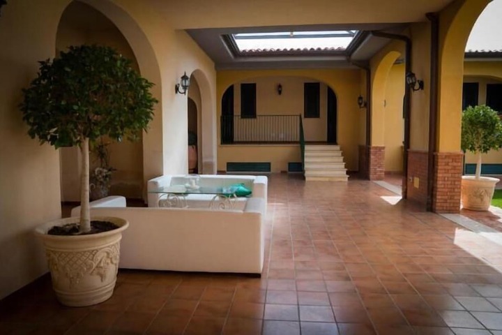 Terrace/Patio 16 of 29