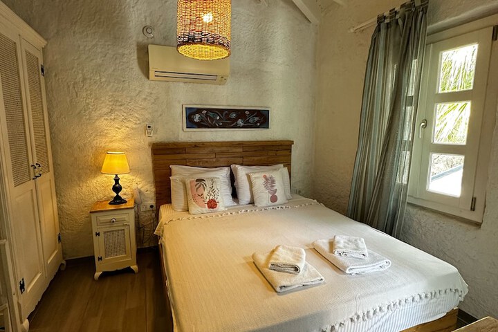 Room 18 of 42