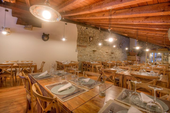 Dining Photos