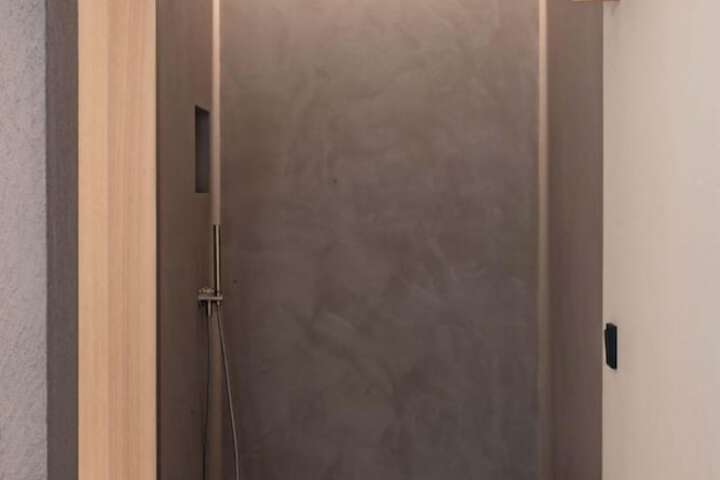 Room 55 of 76