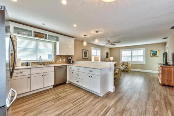 Augusta Vacation Rental in Naples, FL