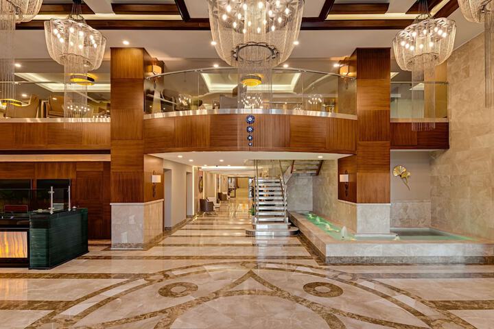 Lobby Photos